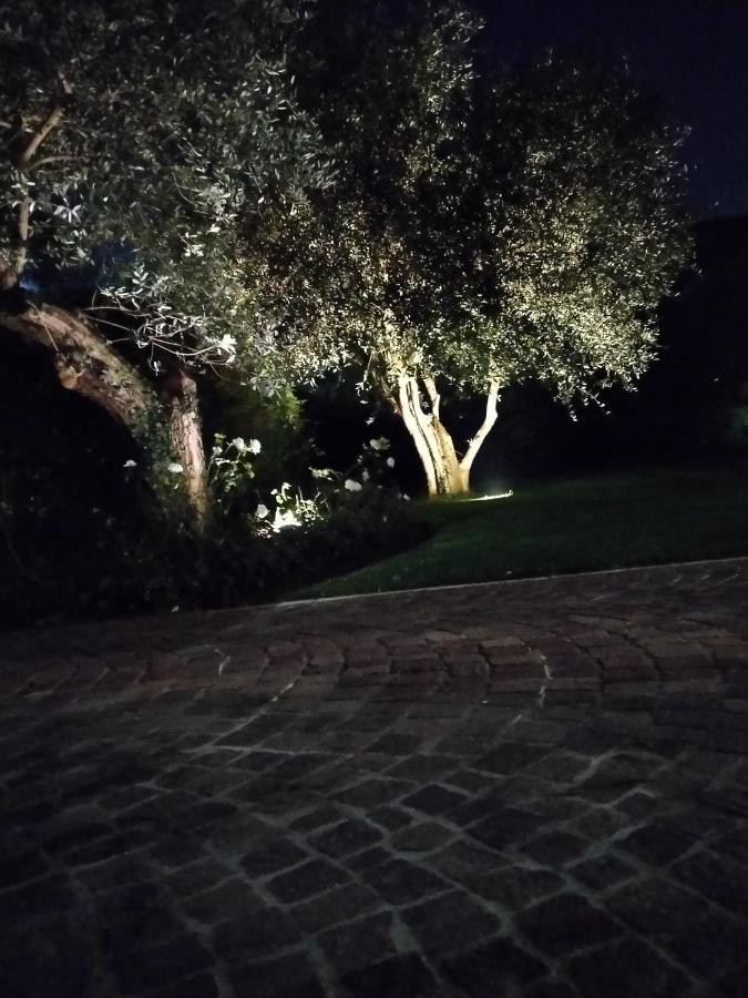 Villa Beatrice Brescia Bagian luar foto